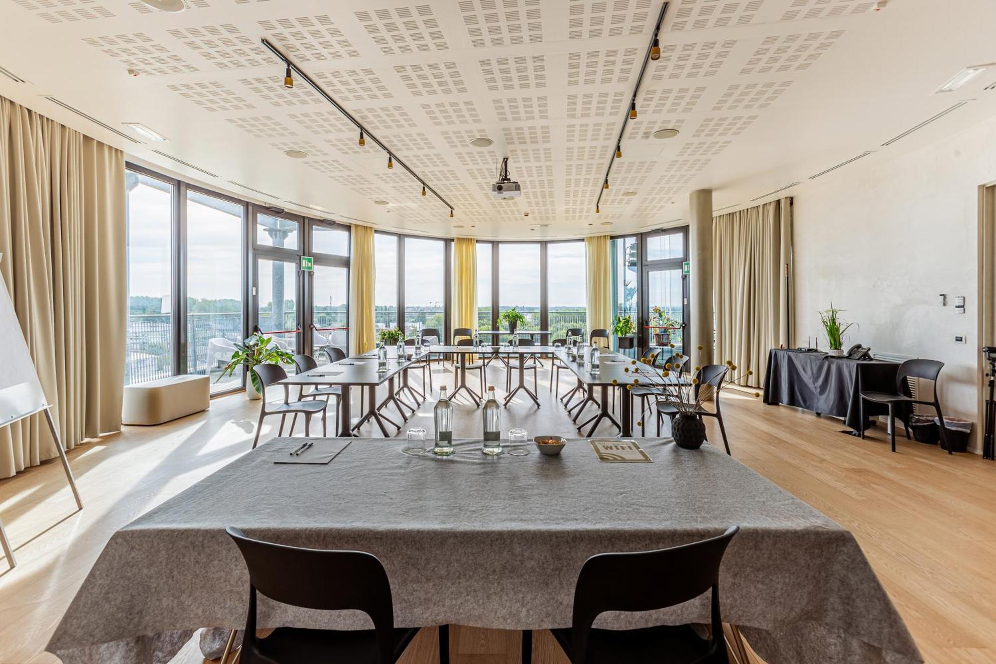 New Ipoint Hotel San Giovanni in Persiceto Exterior photo